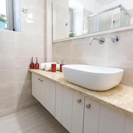 Elaianthos 2 Apart Otel