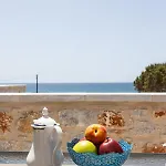 מלון דירות Elaianthos 2 3*