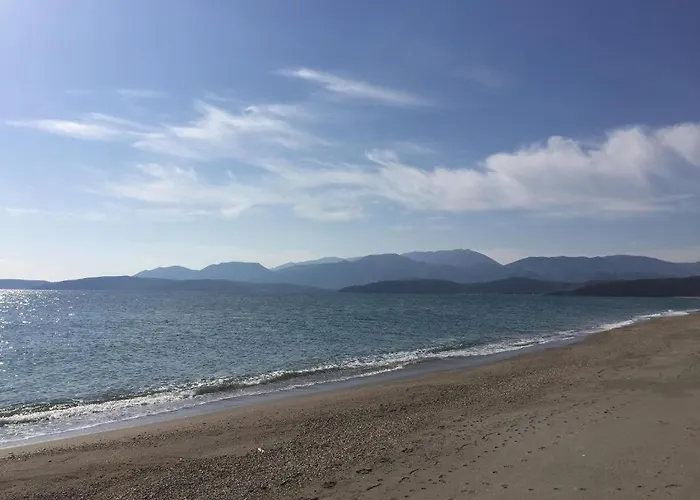 Elaianthos 2 Aparthotel